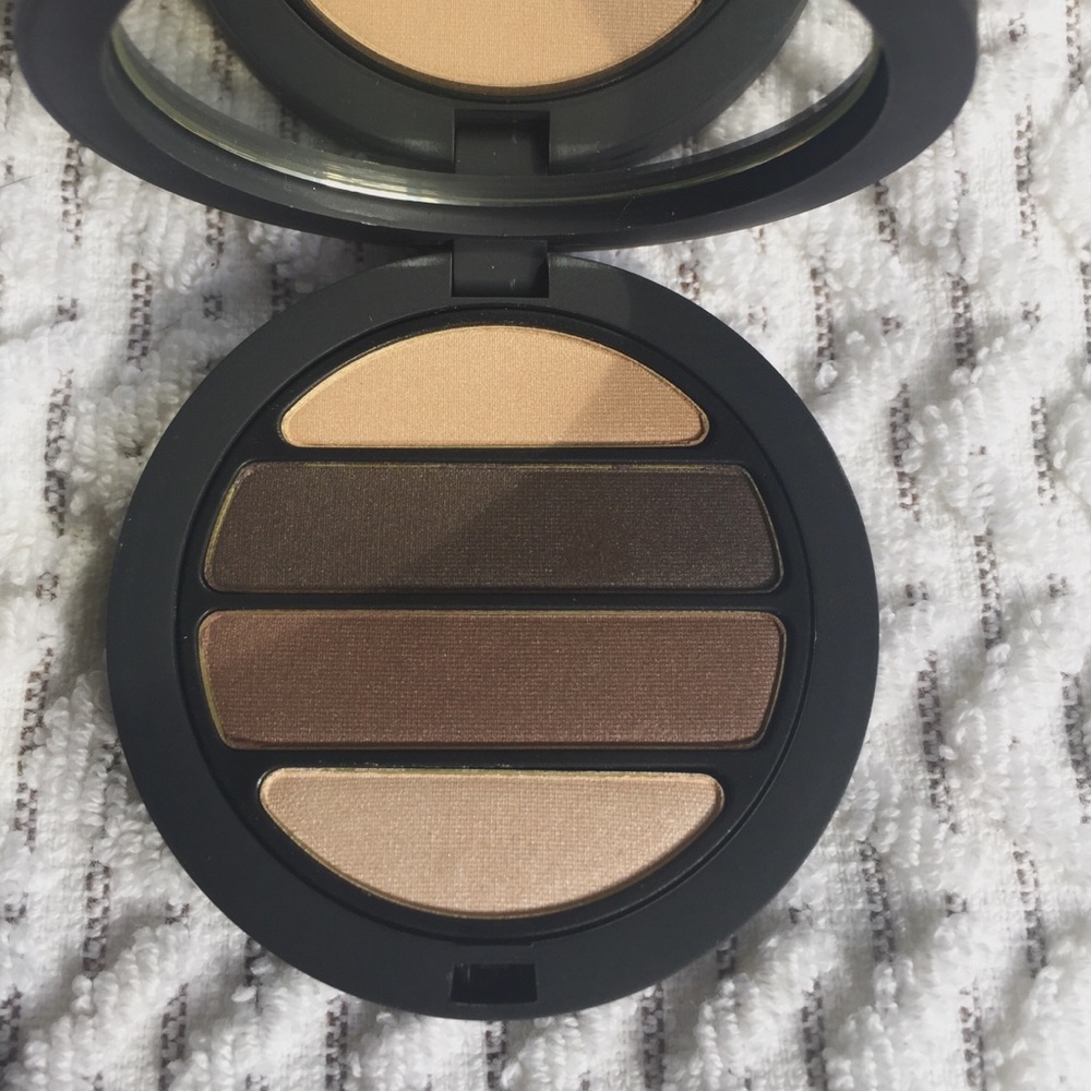 Giorgio Armani Maestro 4 Eyeshadows Palette 4